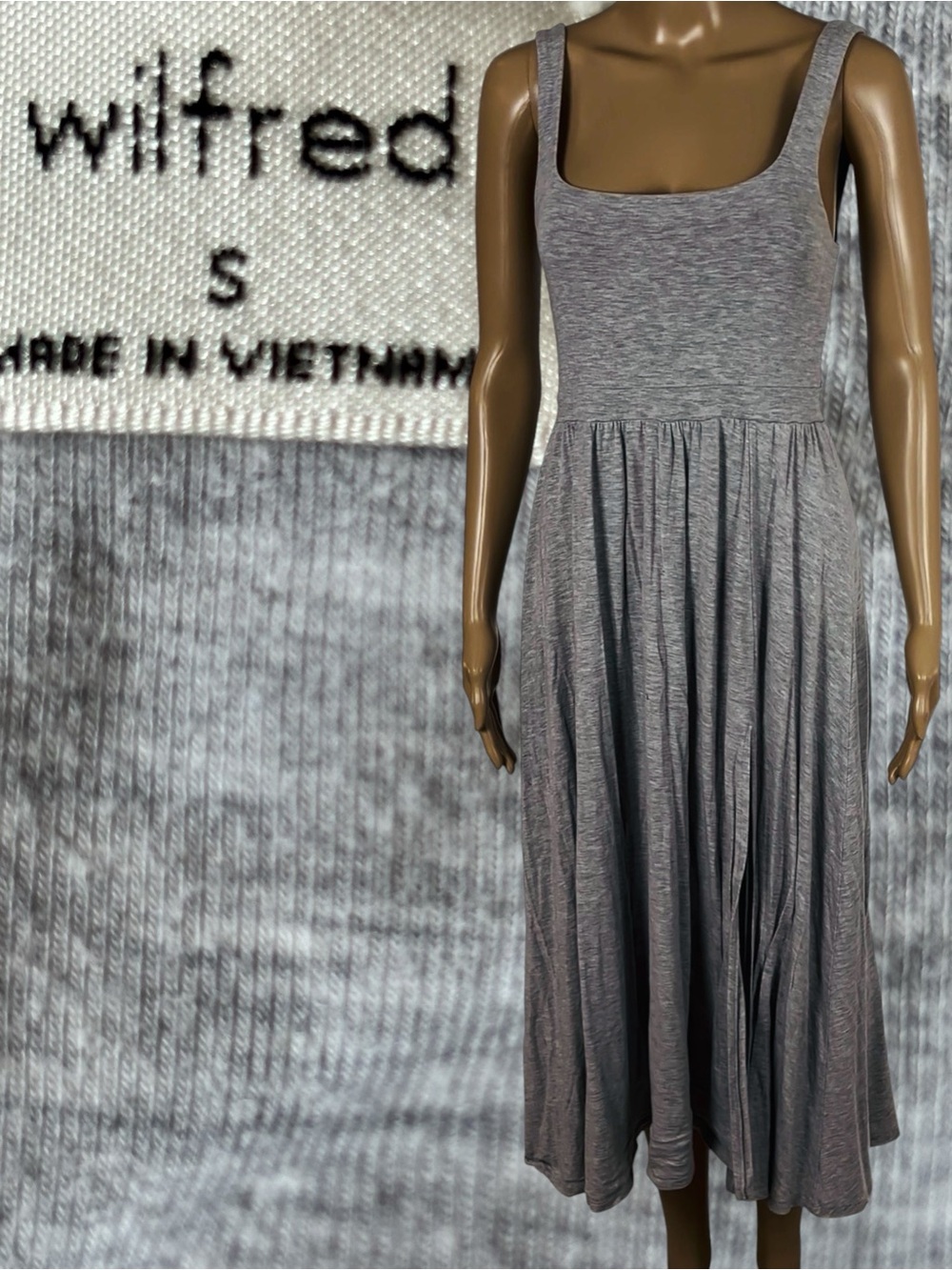 ARITZIA WILFRED Market Stretchy Unlined Midi Slit Dress Scoop Neck